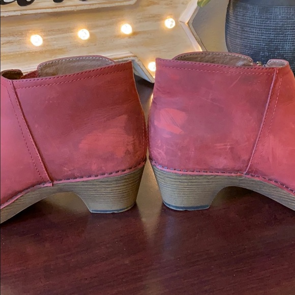 Dansko Boots - Picture 8 of 8